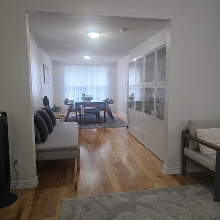 Modern Bright Cozy 3Bed 3Bath Vacation House In Ajax, Greater Toronto Area Gta, On, Canada Экстерьер фото