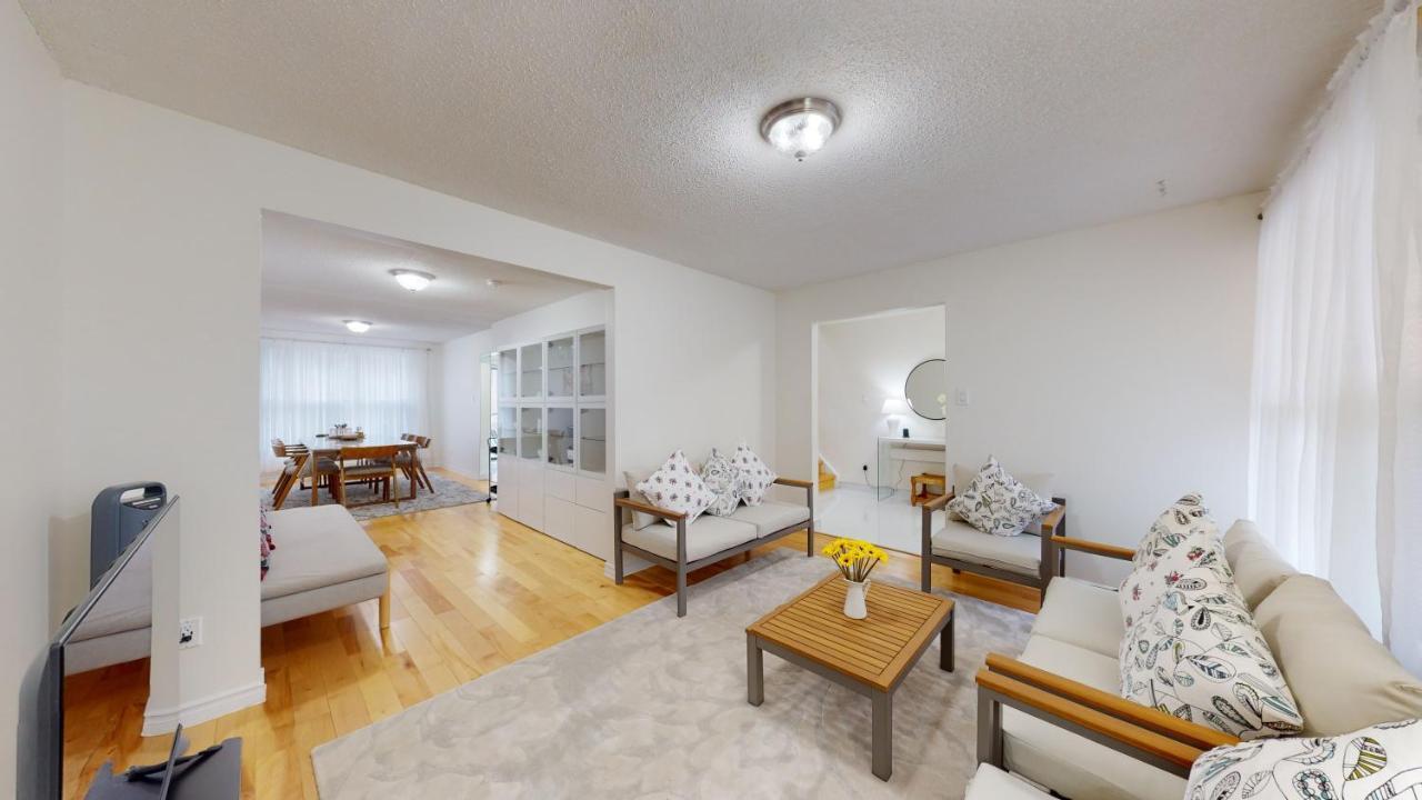 Modern Bright Cozy 3Bed 3Bath Vacation House In Ajax, Greater Toronto Area Gta, On, Canada Экстерьер фото