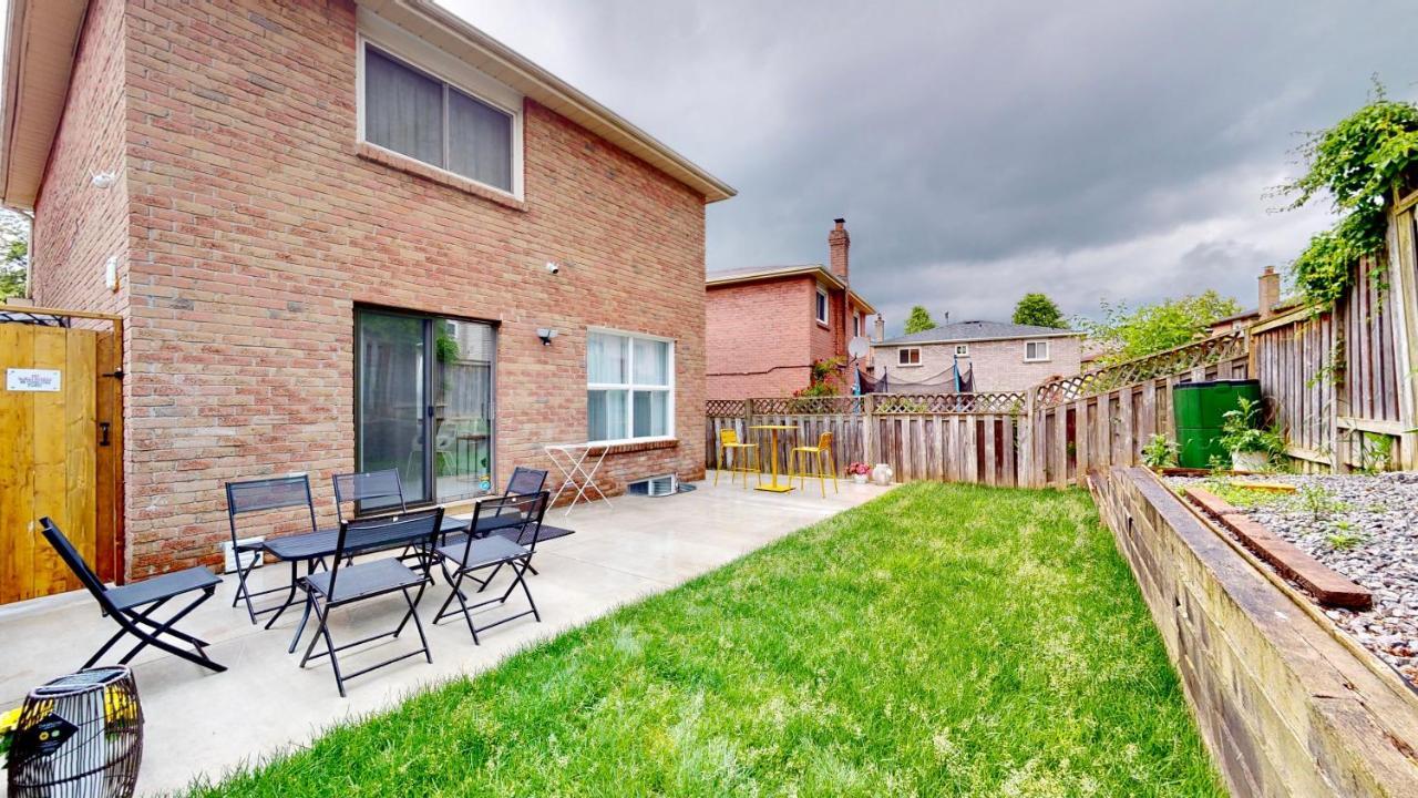 Modern Bright Cozy 3Bed 3Bath Vacation House In Ajax, Greater Toronto Area Gta, On, Canada Экстерьер фото