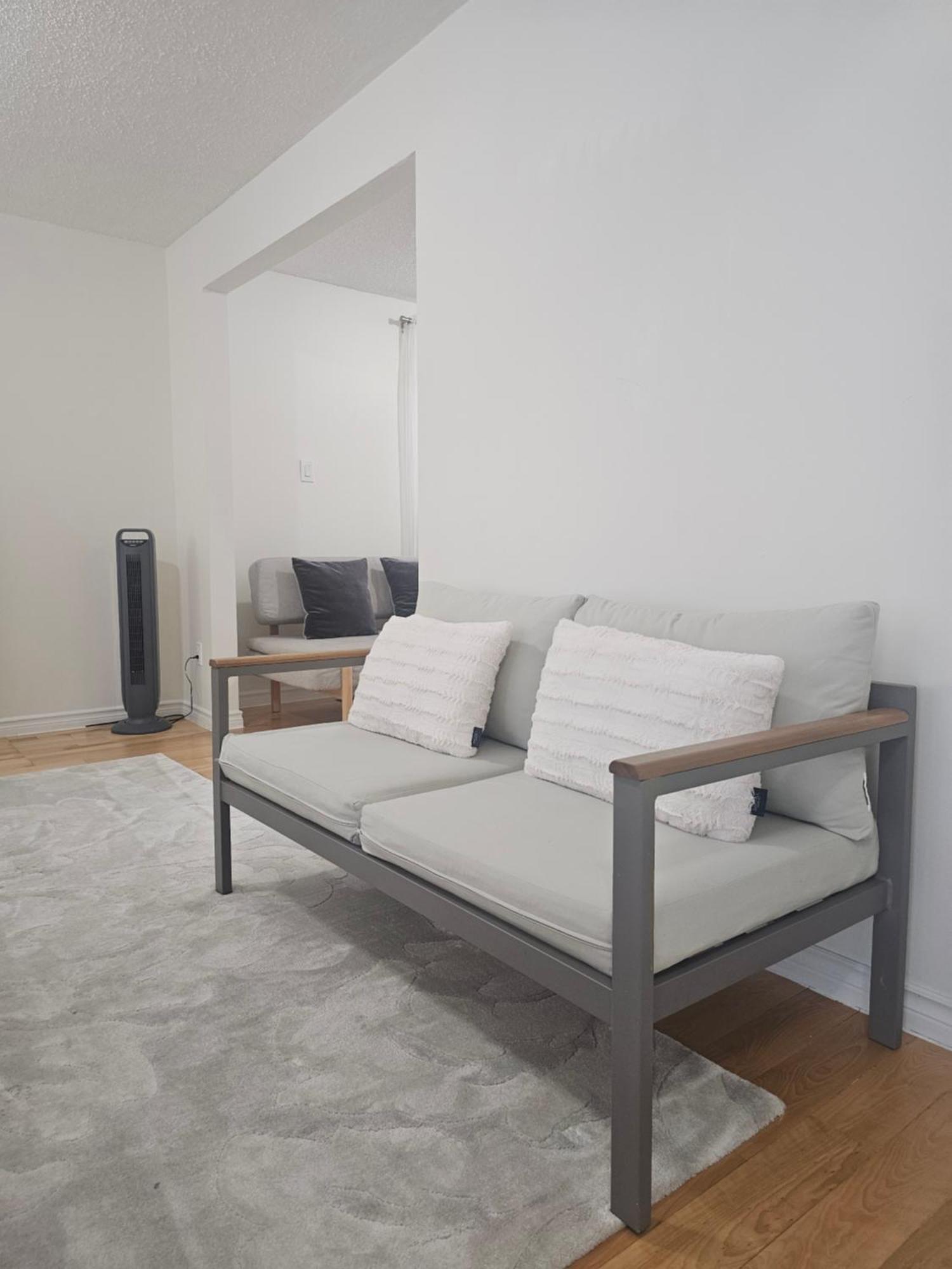 Modern Bright Cozy 3Bed 3Bath Vacation House In Ajax, Greater Toronto Area Gta, On, Canada Экстерьер фото