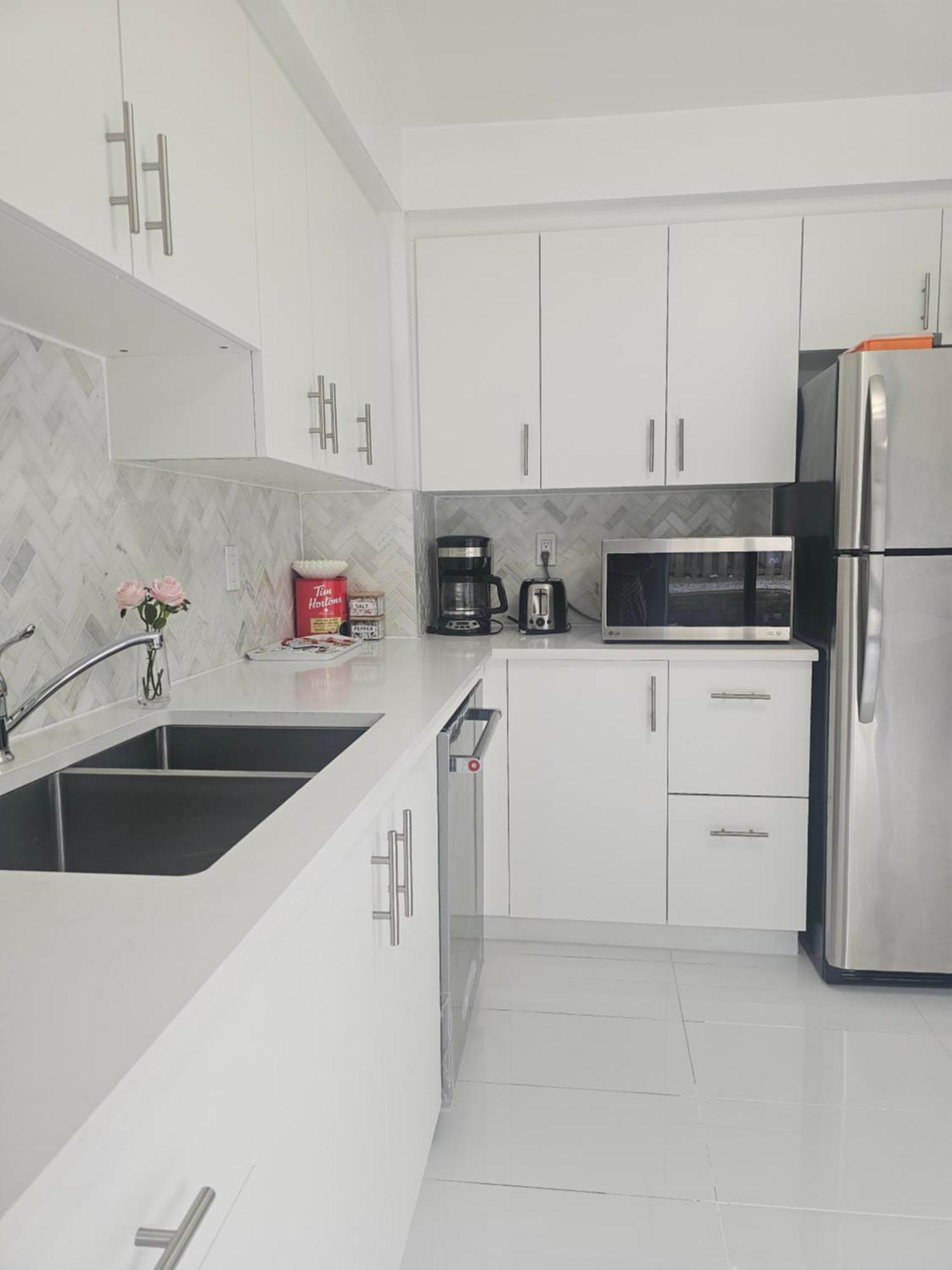 Modern Bright Cozy 3Bed 3Bath Vacation House In Ajax, Greater Toronto Area Gta, On, Canada Экстерьер фото